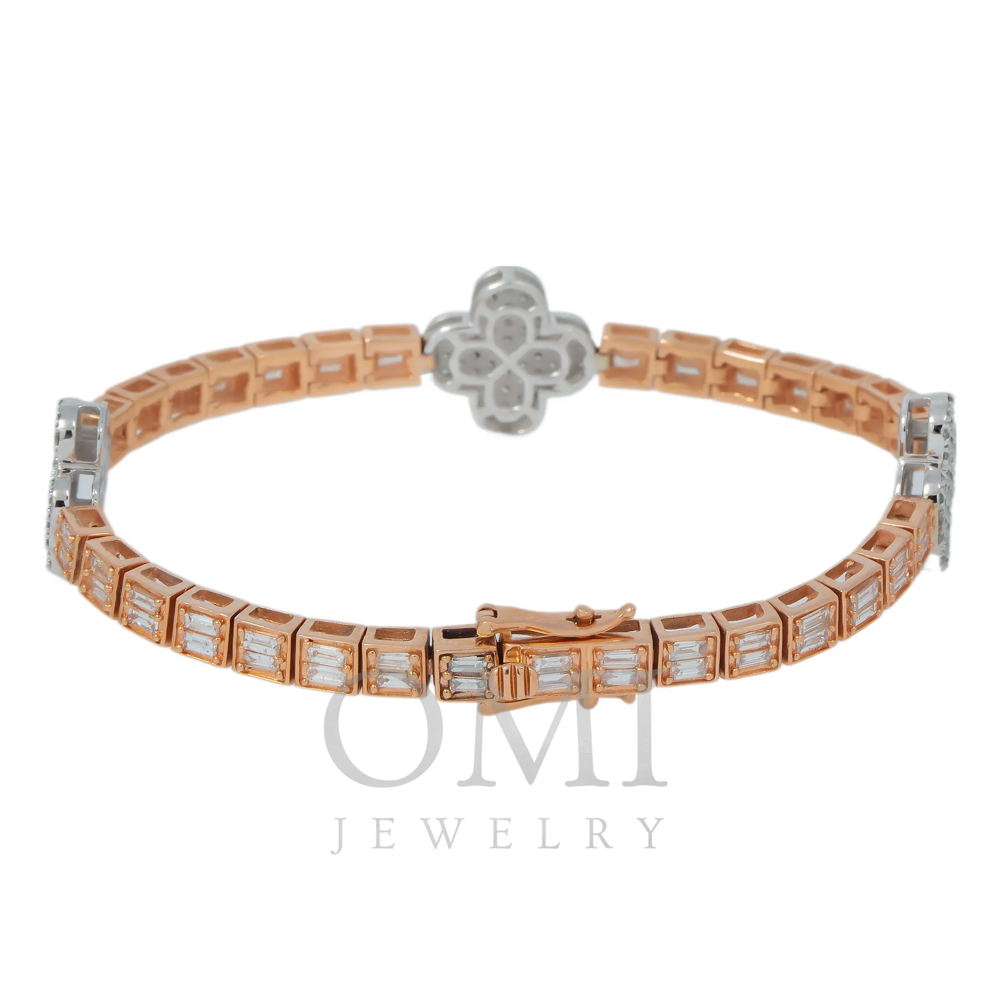 10K GOLD TWO TONE ROUND AND BAGUETTE DIAMONDS CLOVER BRACELET 3.50 CT