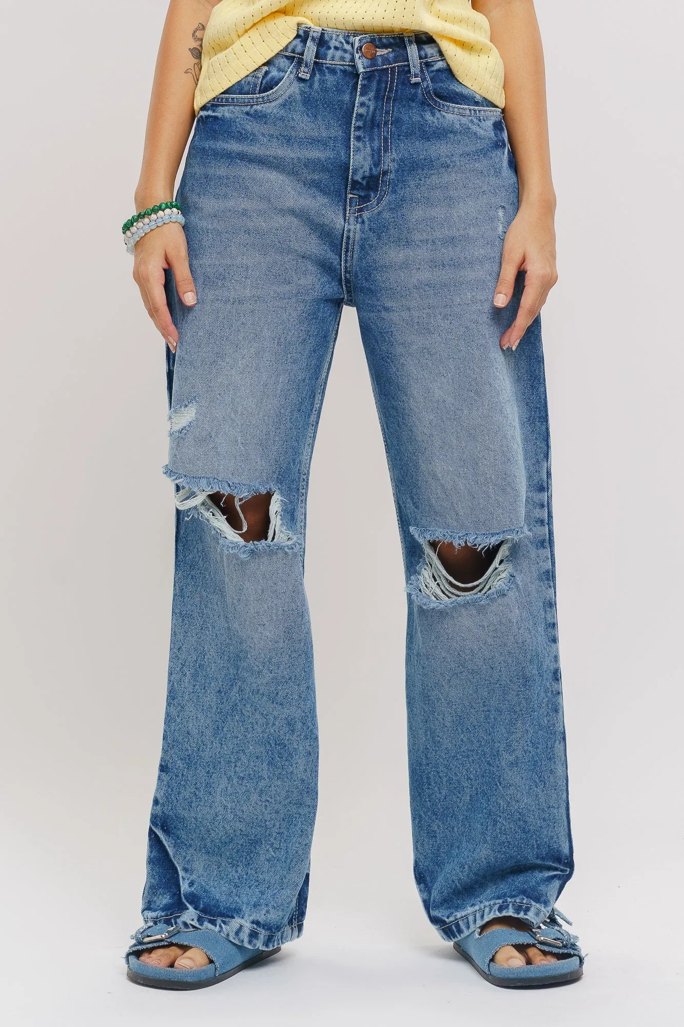 90's Mid Blue Distressed Straight Jeans