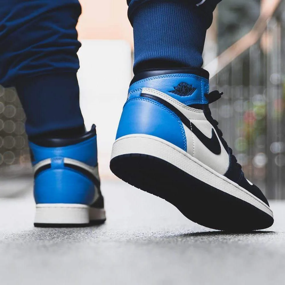 Air Jordan 1 Retro High OG 'Obsidian' UNC