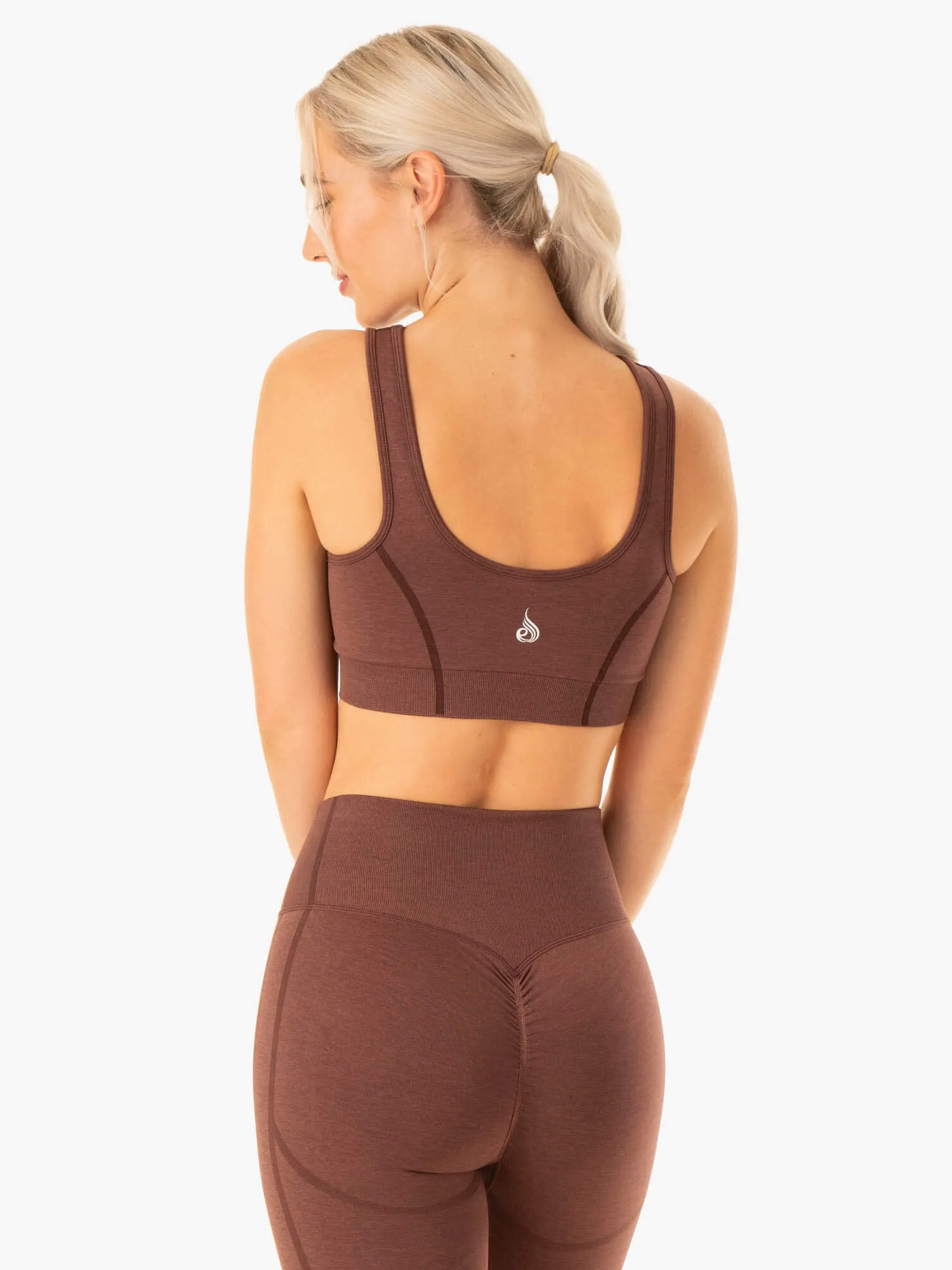 Enhance Seamless Sports Bra - Chocolate