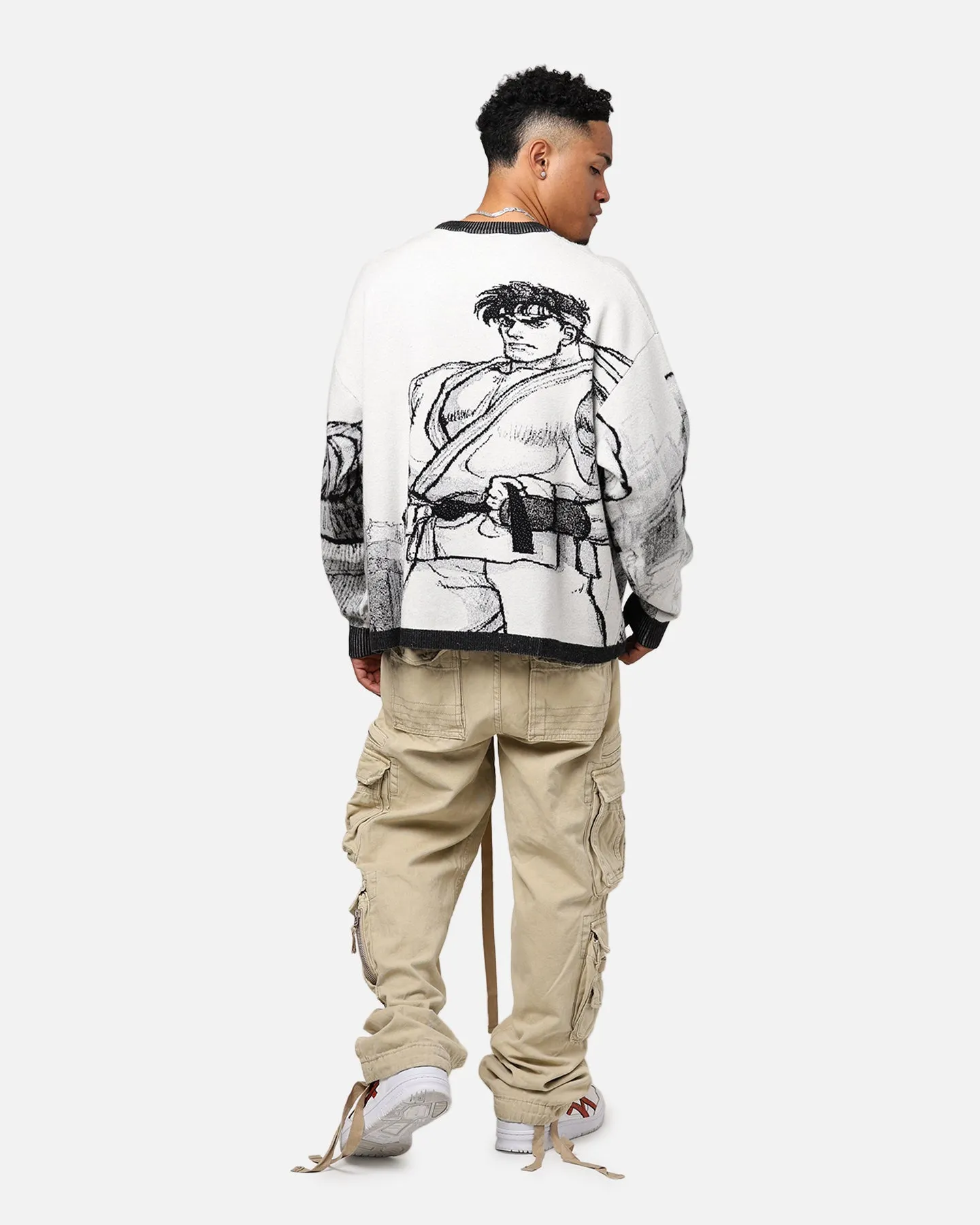 Hypland X Street Fighter Ryu Cropped Sweater White/Black