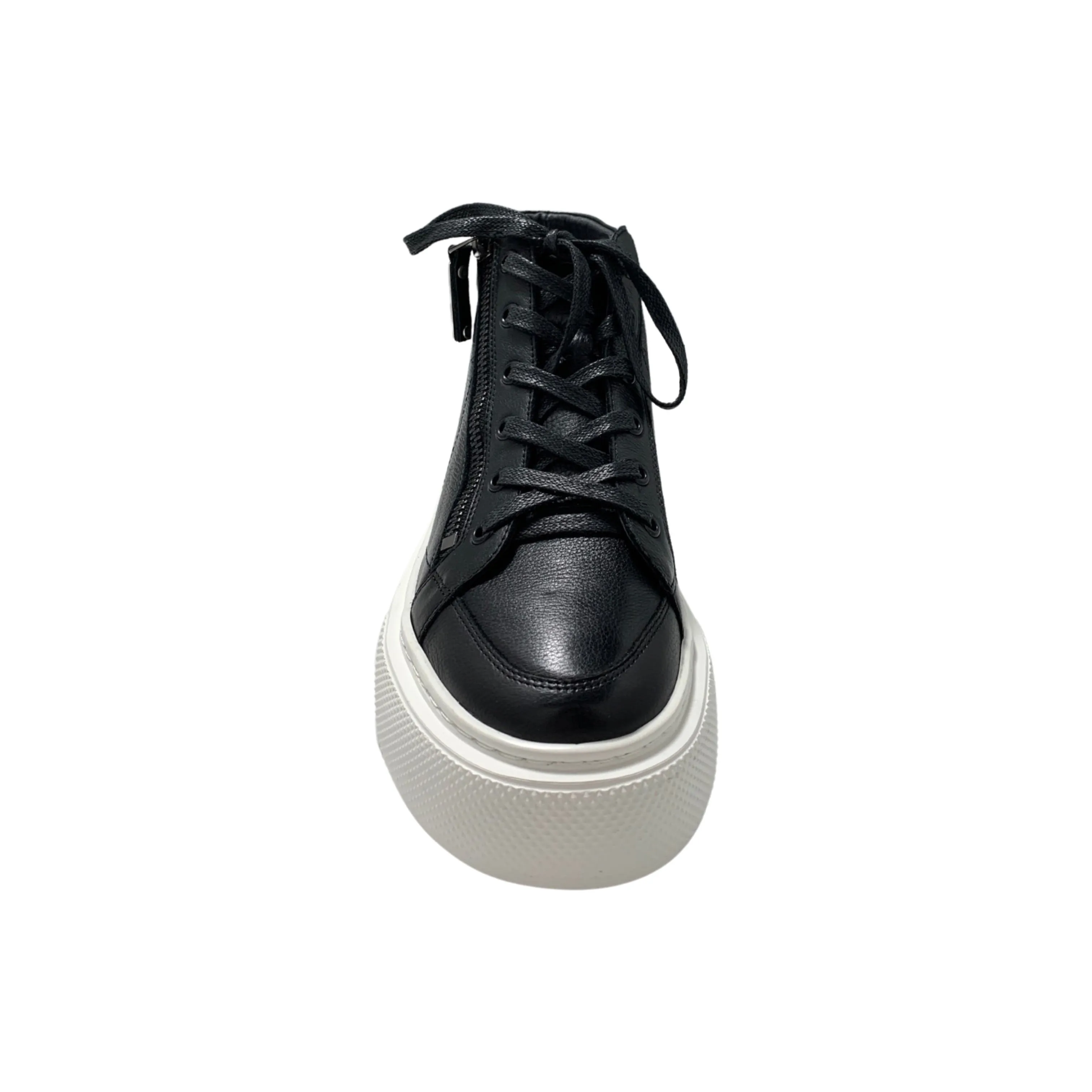 Juniper Black/White Leather Sneaker