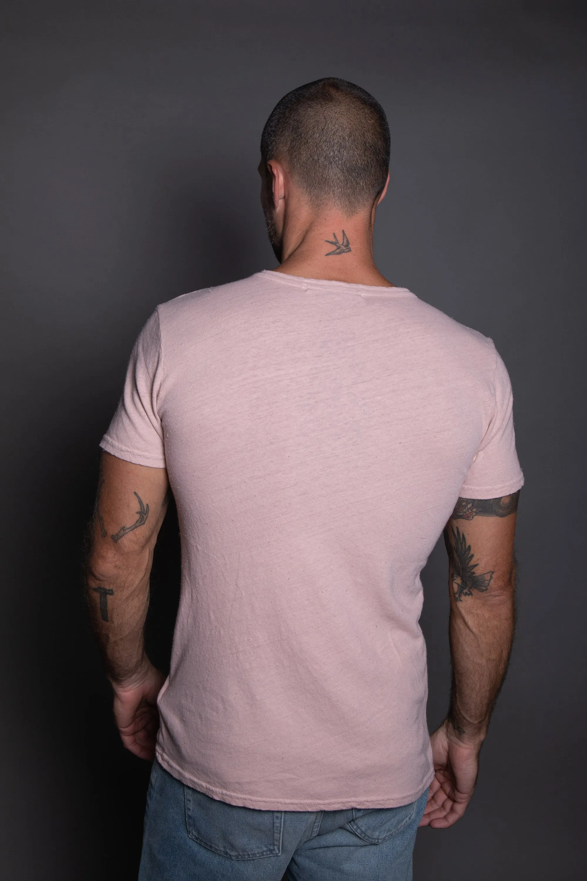 Men's Linen Blend Wide Neck Band Tee