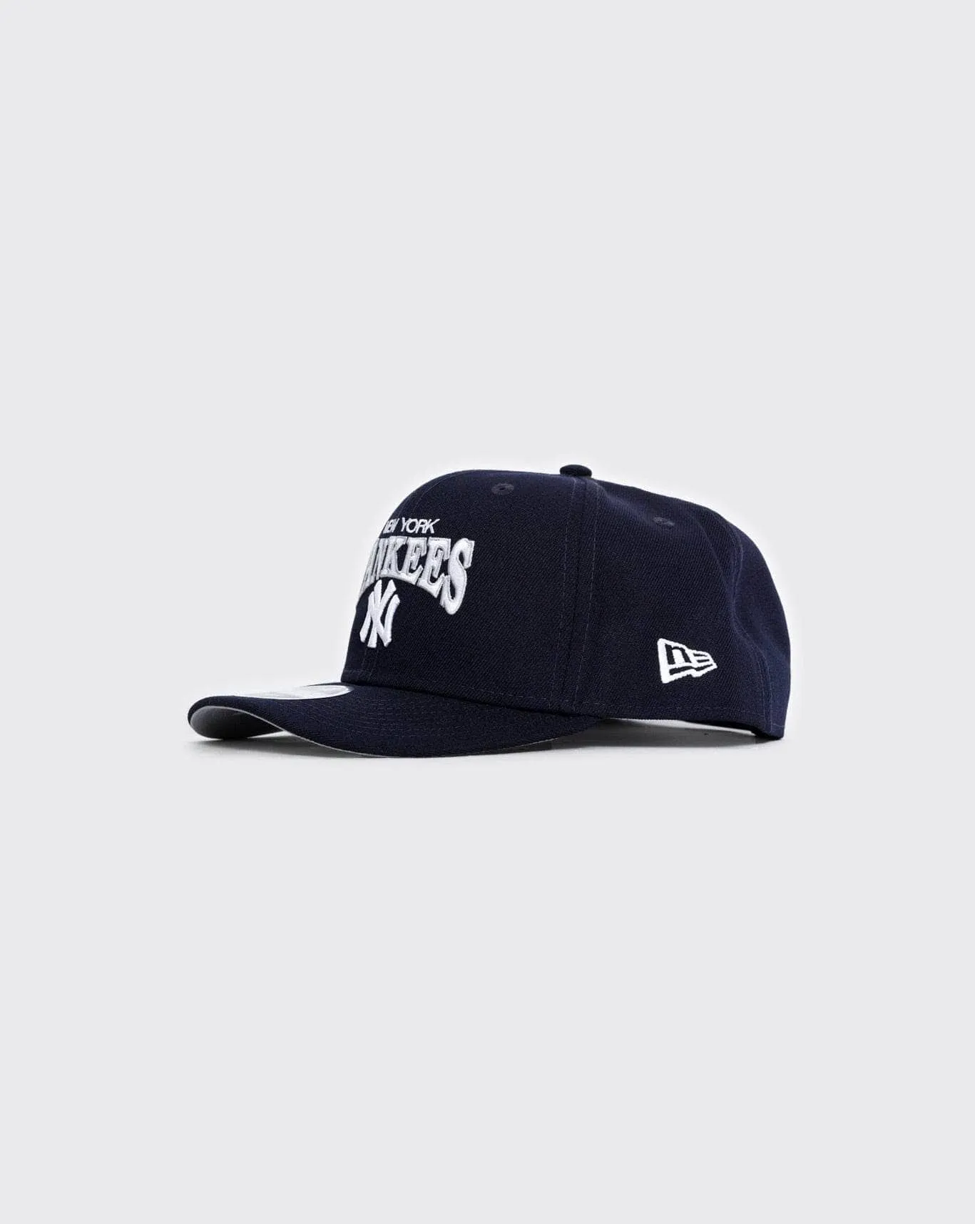 New Era 950 New York Yankees Team Arch