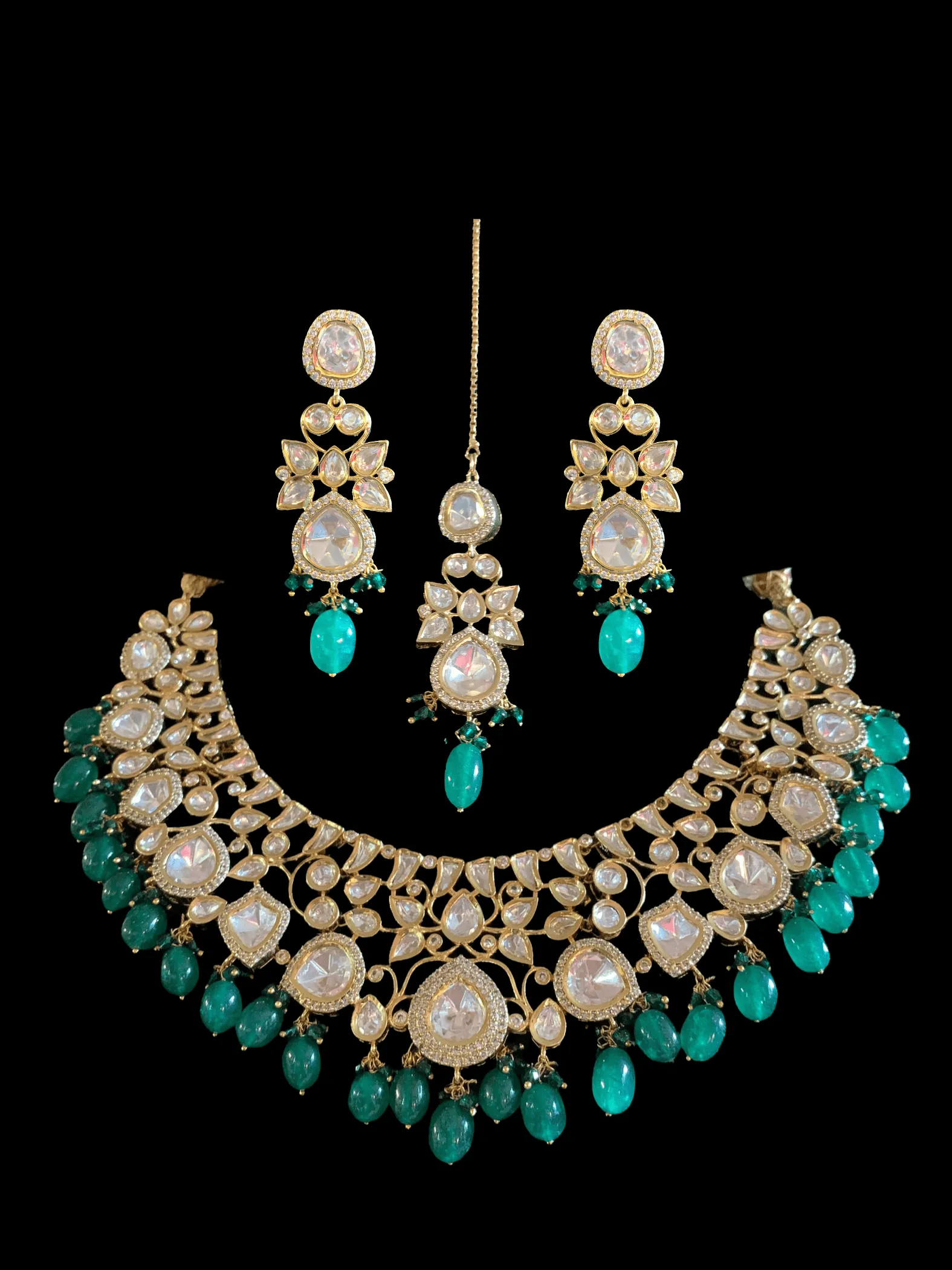 NS16 Tanu polki with emerald  beads necklace set (READY TO SHIP )