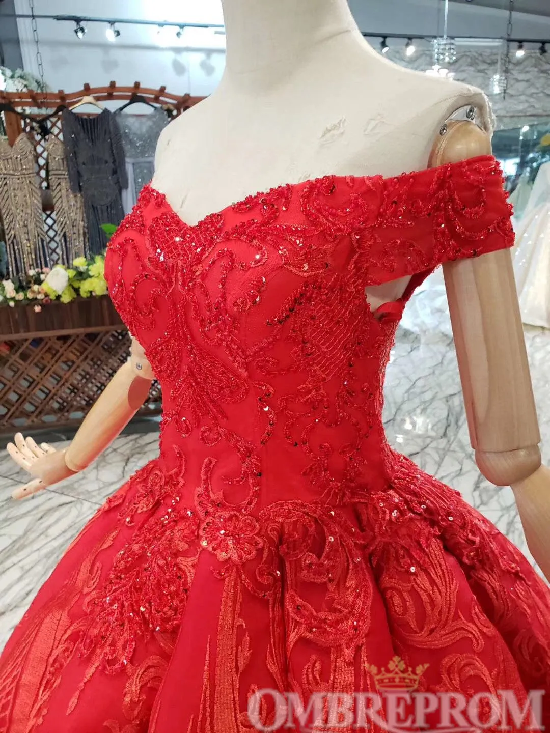 Red Ball Gown Off Shoulder Lace Up Prom Dresses with Sequins