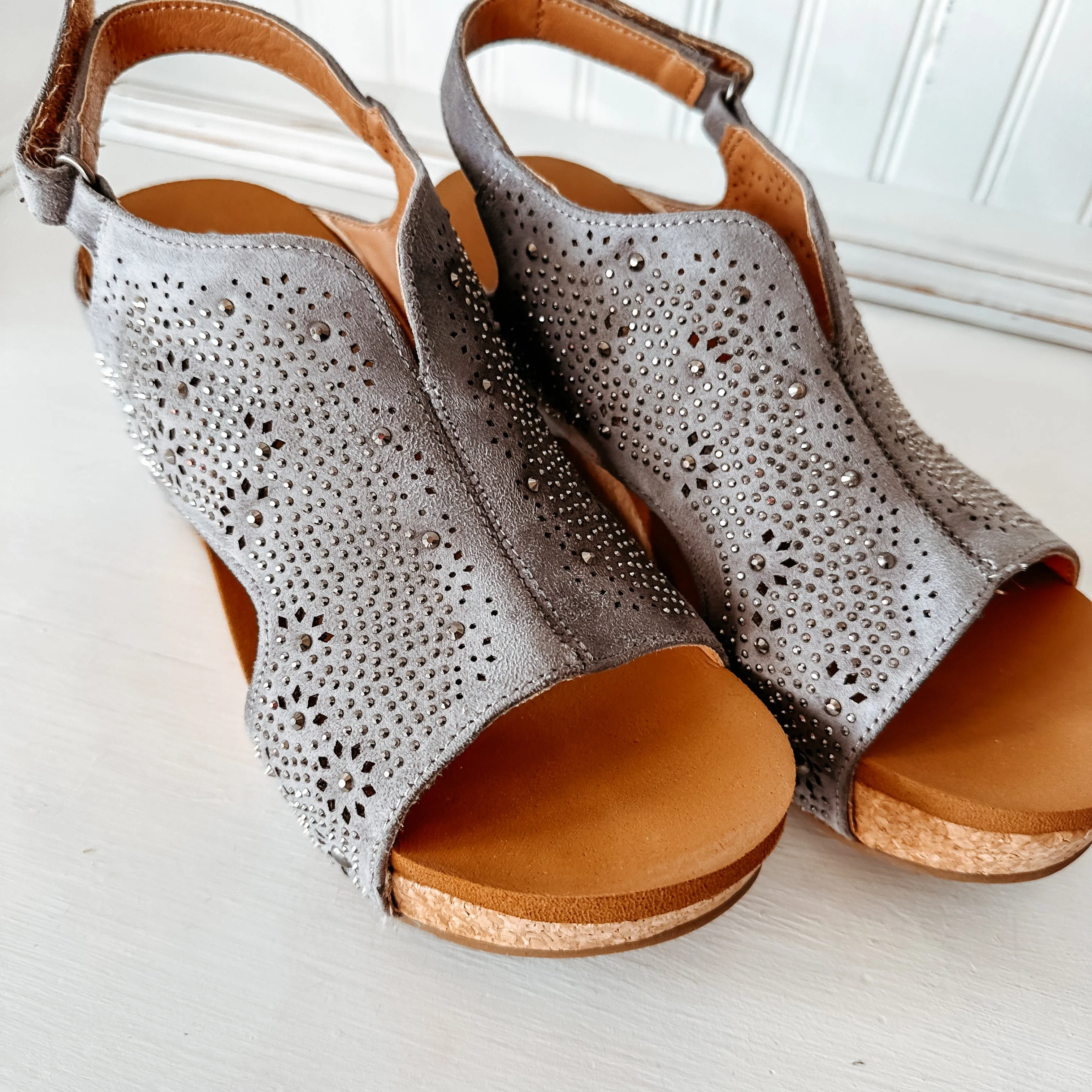 Starry Nights Wedge Sandal - Grey