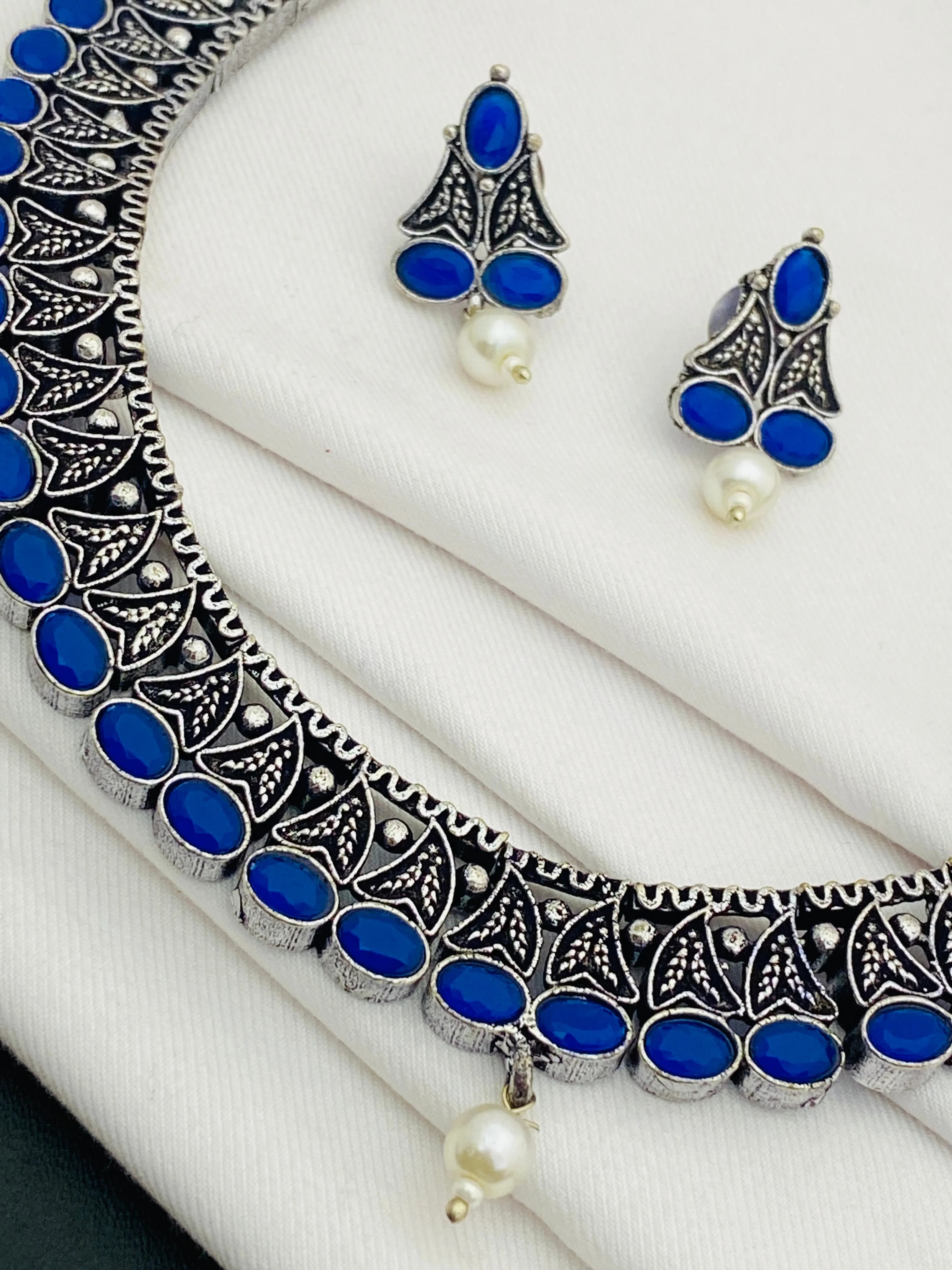 Trendy Dark Blue Color Silver Toned Oxidized Necklace Set With Earrings