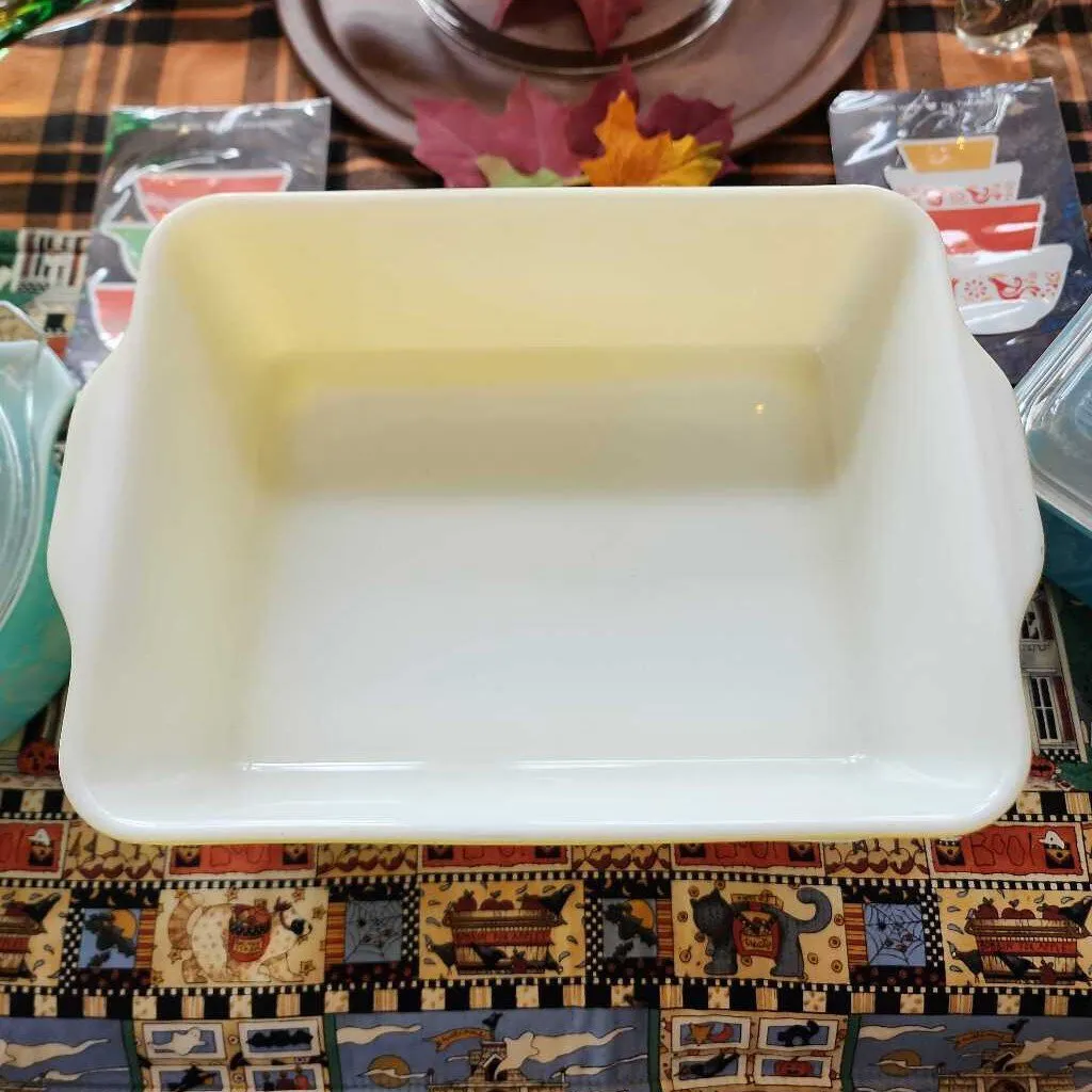 Vintage Pyrex Yellow Refrigerator Dish #503B