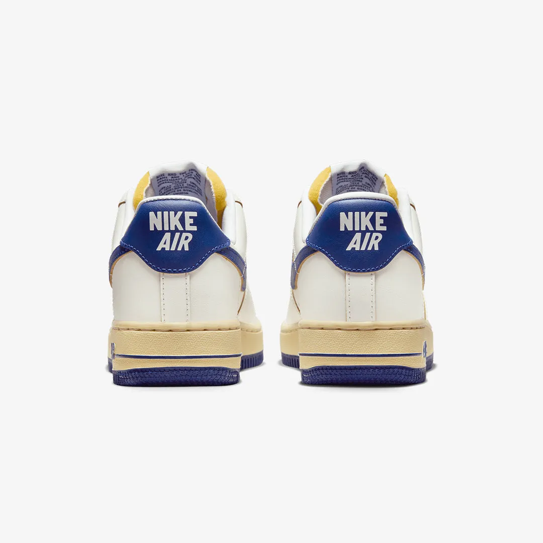 WMN'S AIR FORCE 1 '07 'SAIL/DEEP ROYAL BLUE-PALE VANILLA'