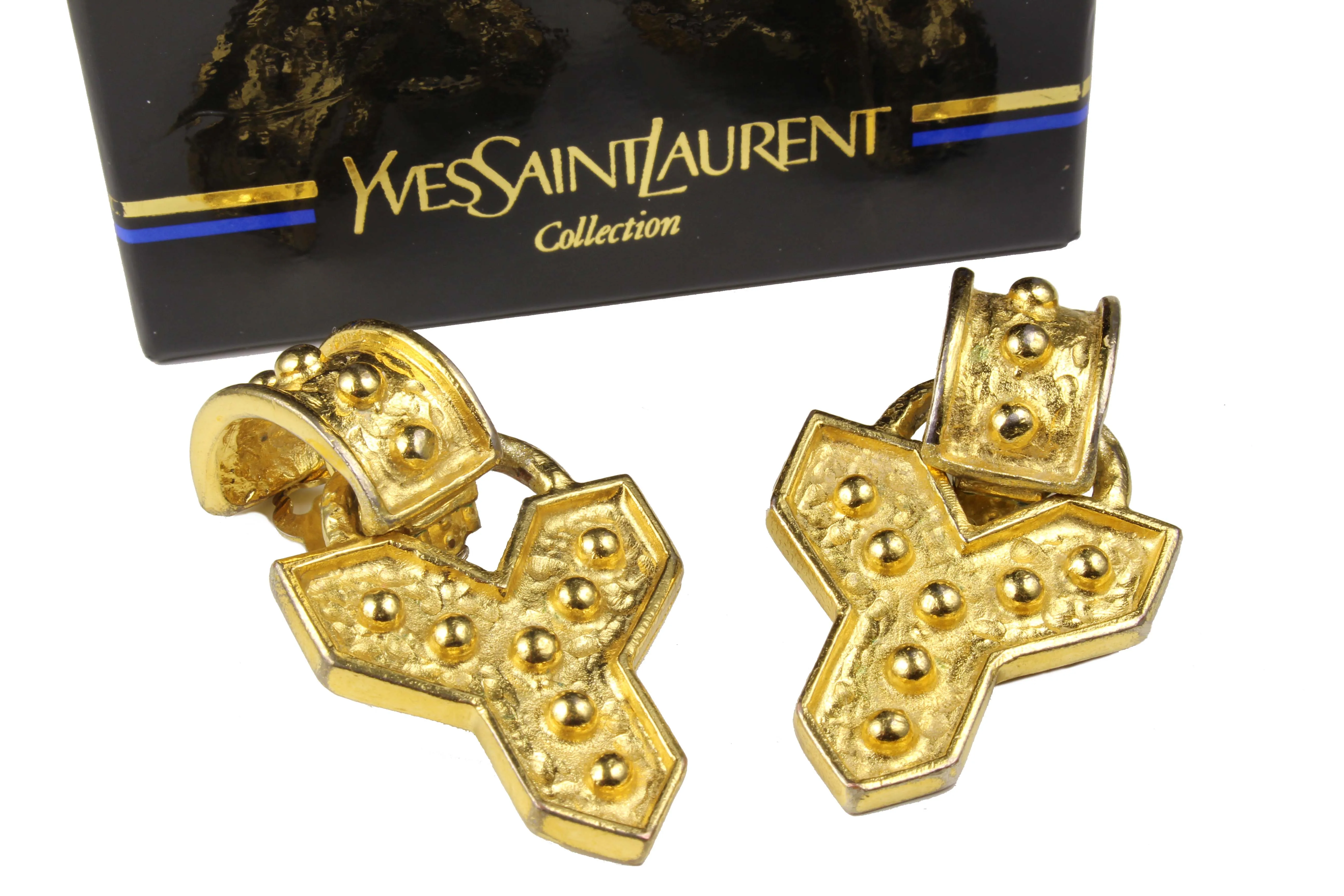 YVES SAINT LAURENT iconic Y earrings